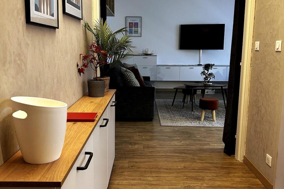 Au Coeur De Reims : A Deux Pas De La Cathedrale Apartment Luaran gambar